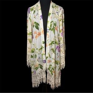 Womens Beach Metzler Kimono crochet fringe Shawl S V Show me  Floral Fairycore